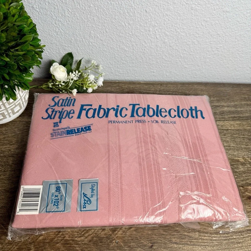 Vintage Pink Satin Stripe Tablecloth NOS‎ 60x102 Oblong Permanent Press